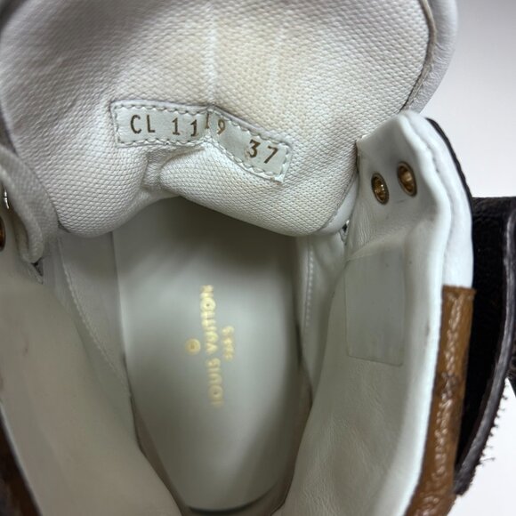 Louis Vuitton High-Top Sneaker – White Leather & Monogram Canvas - Picture 3 of 7